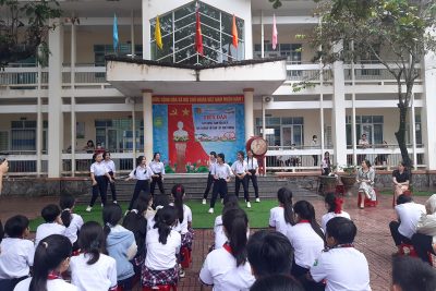 Diễn đàn xây dựng tình bạn đẹp
